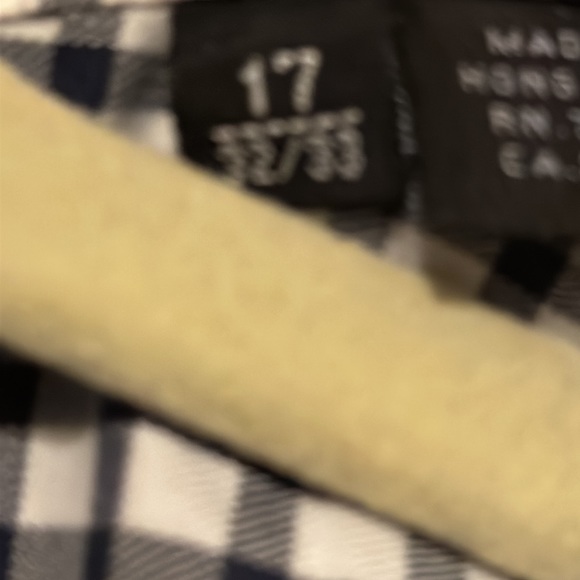 Boss Hugo Boss men’s button up. Black/white. Neck 17 Sleeve 32/33 - Picture 3 of 4